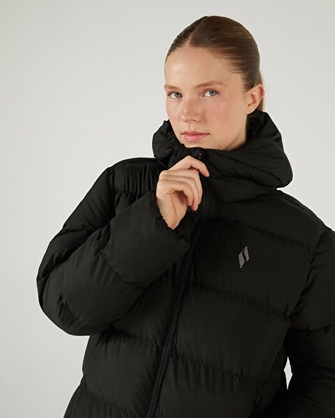 Skechers W OUTERWEAR PUFFER JACKET Siyah Kadın Ceket