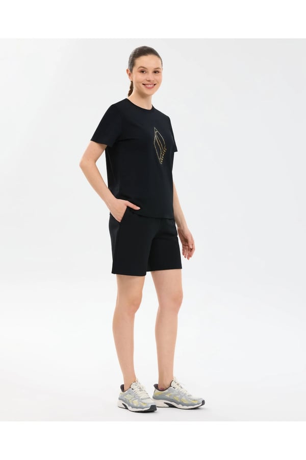 Skechers W Regular Fit Graphic T-shirt Siyah Kadın T-Shirt