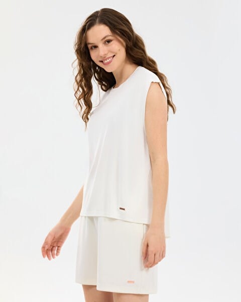 Skechers W Soft Touch Loose Fit T-Shirt Beyaz Kadın T-Shirt