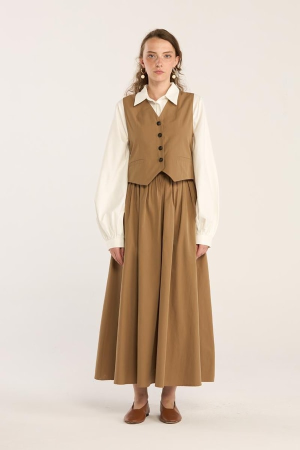 Fit Kesimli Klasik Yelek Camel