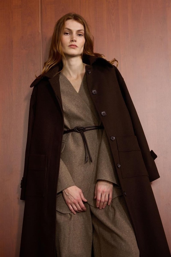 Kahverengi Kaşe Kaban Kombini