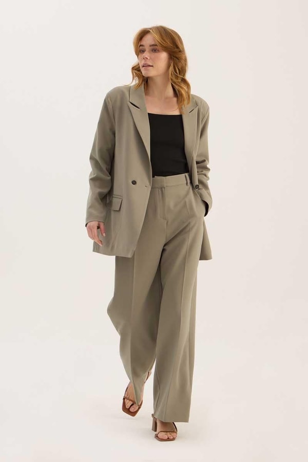 Klasik Kesim Blazer Çağla