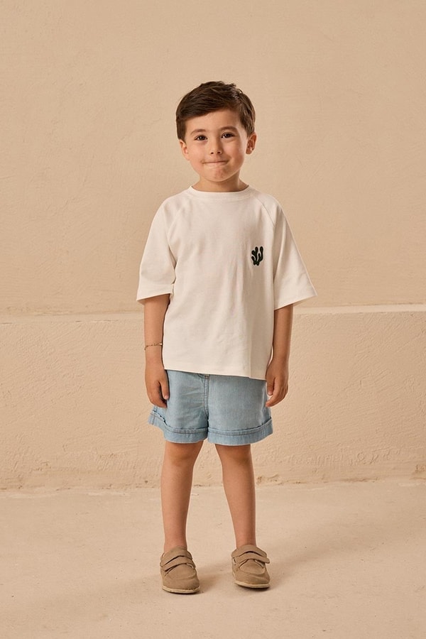 Reglan Kollu Nakışlı Çocuk Tshirt Ekru-Yosun Nakışlı