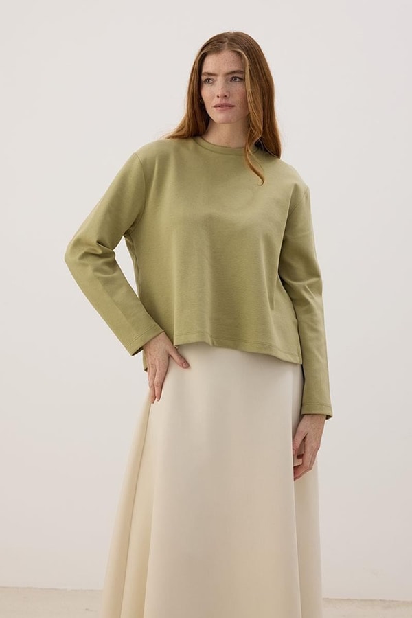 Tok Duruşlu Basic Sweatshirt Haki