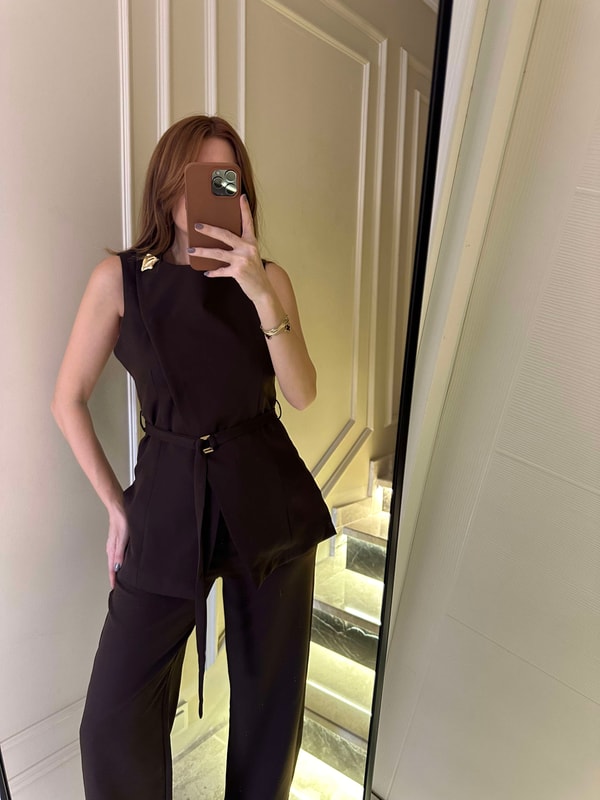 Acı Kahve Asimetrik Yelekli Kumaş Takım