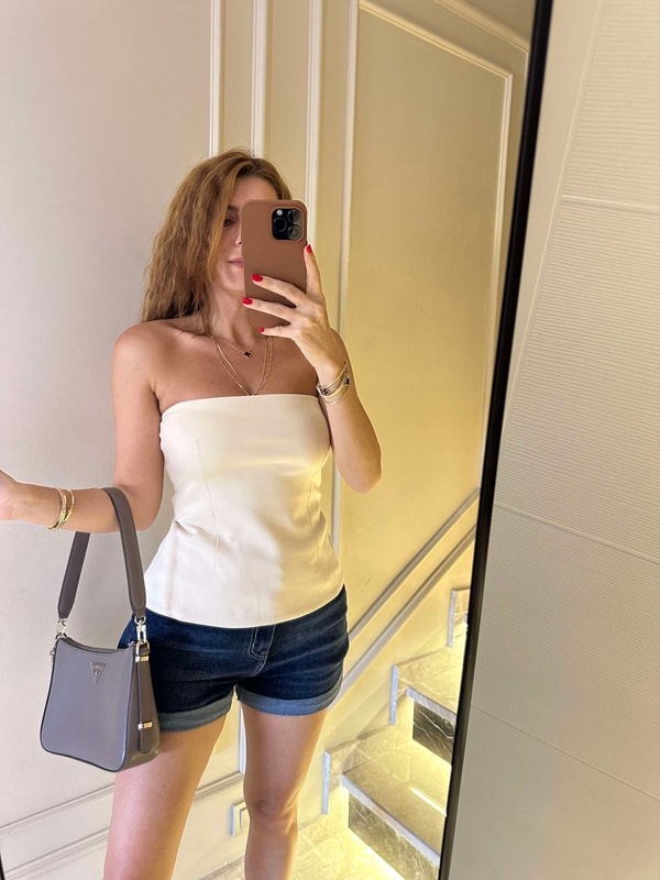 Bej Altı Çan Straplez Bluz