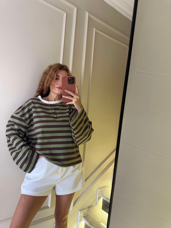 Beyaz Yaka Çizgili Kadın Sweatshirt - HakiKahve
