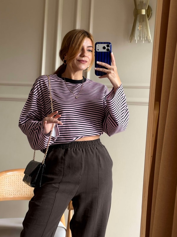 Bisiklet Yaka Çizgili Oversize Bluz - PembeSiyah