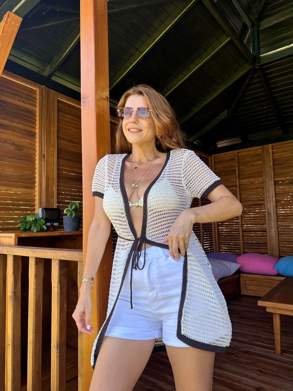 Ekru Transparan Ajurlu Triko Hırka