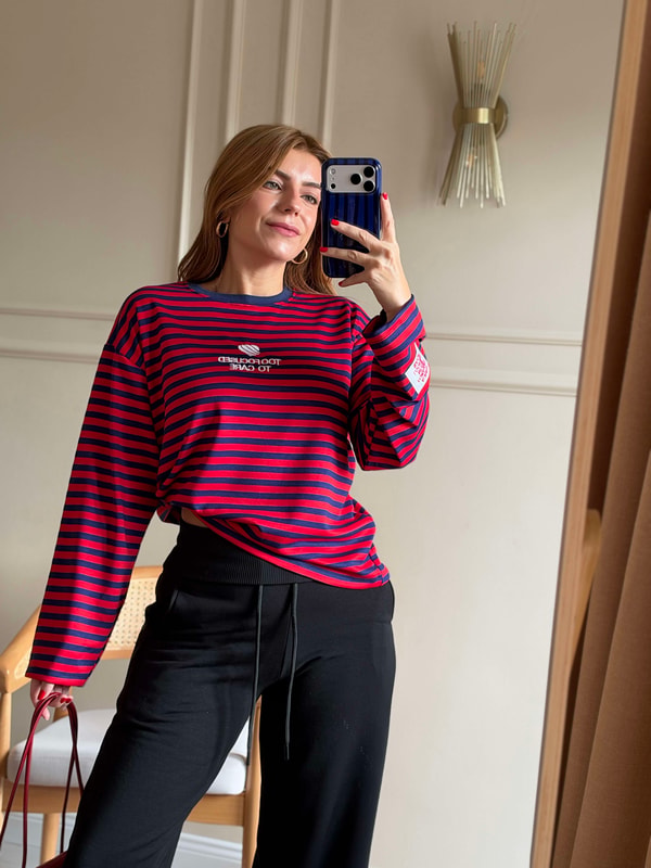 Etiket Detay Too Focused Sweatshirt - Kırmızı