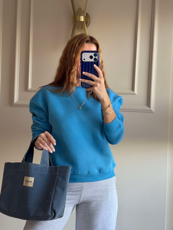 Kadın Bisiklet Yaka Şardonlu Sweatshirt - Mavi