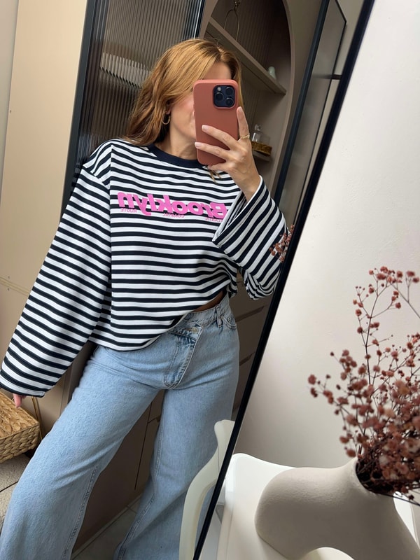 Kadın Brooklyn Baskılı Çizgili Sweatshirt - Lacivert