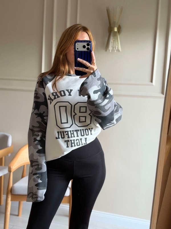 Kadın New York Kamuflaj Reglan Sweatshirt - Gri