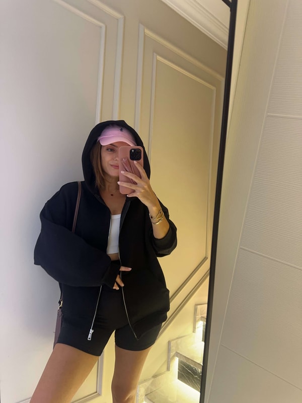 Kadın Siyah Fermuarlı Oversize Hırka