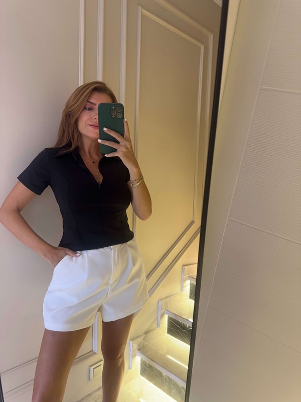 Kadın Siyah Gizli Fermuarlı Polo Yaka Bluz