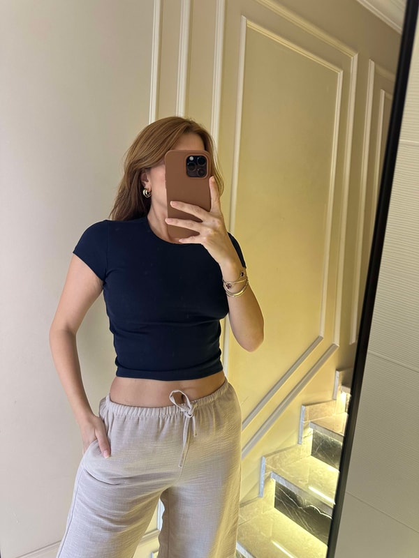 Lacivert Bisiklet Yaka Crop