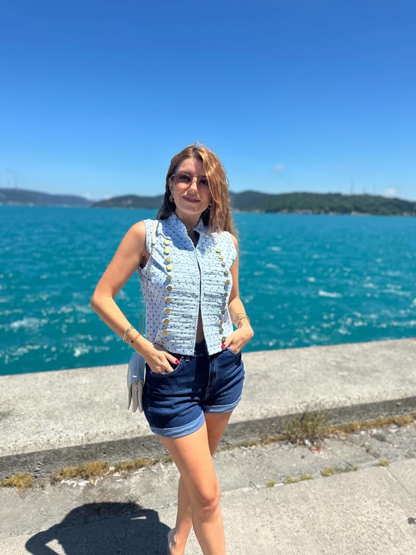 Mavi Puantiyeli Yelek