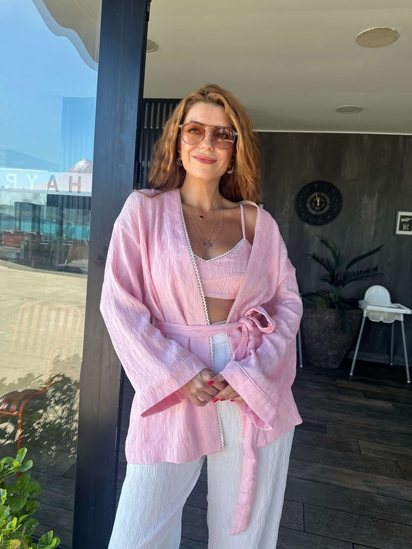 Pembe Dantel Detaylı Kimono Ceket