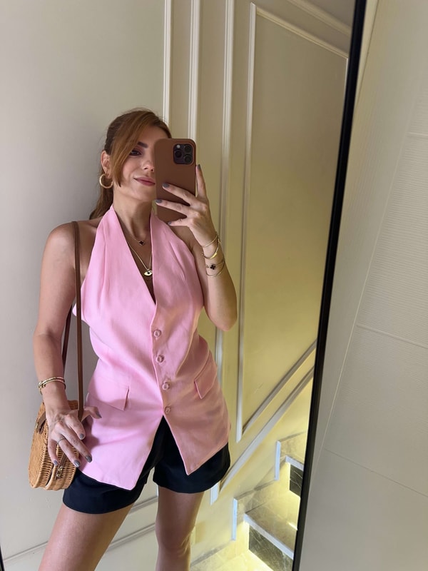 Pembe Halter Yaka Düğmeli Keten Yelek