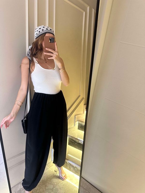 Siyah Dökümlü Balon Şalvar Pantolon