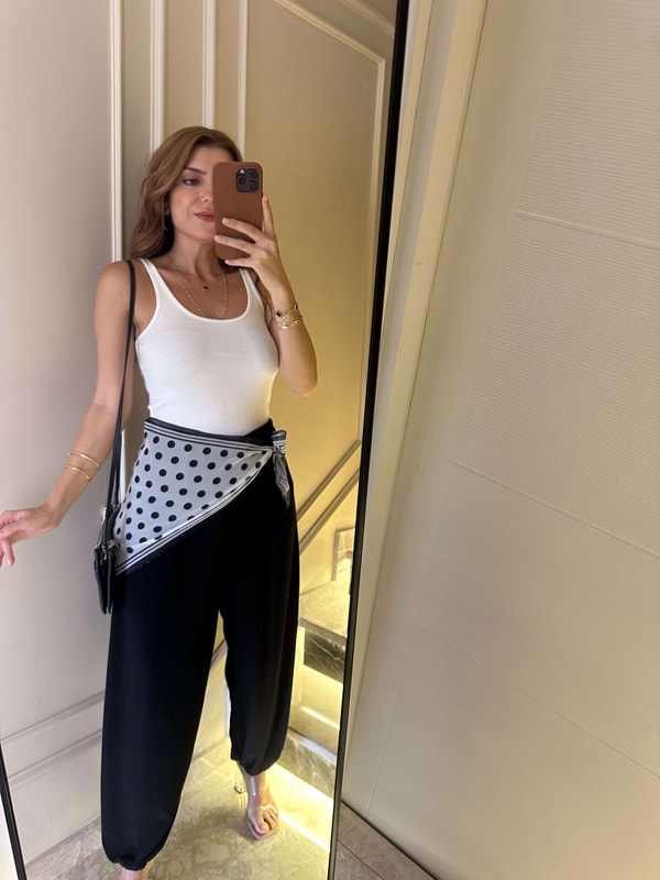 Siyah Dökümlü Balon Şalvar Pantolon