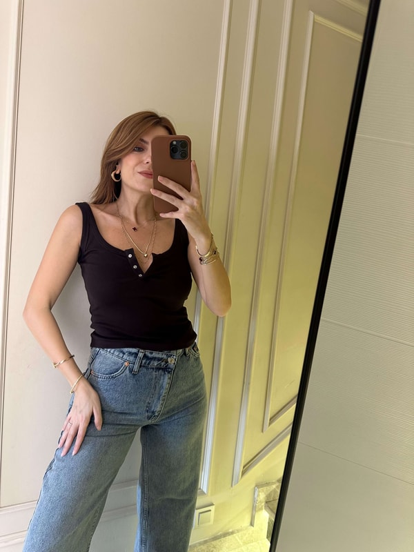 Çıtçıtlı BodyAcı Kahve Çıtçıt Düğmeli Askılı Body