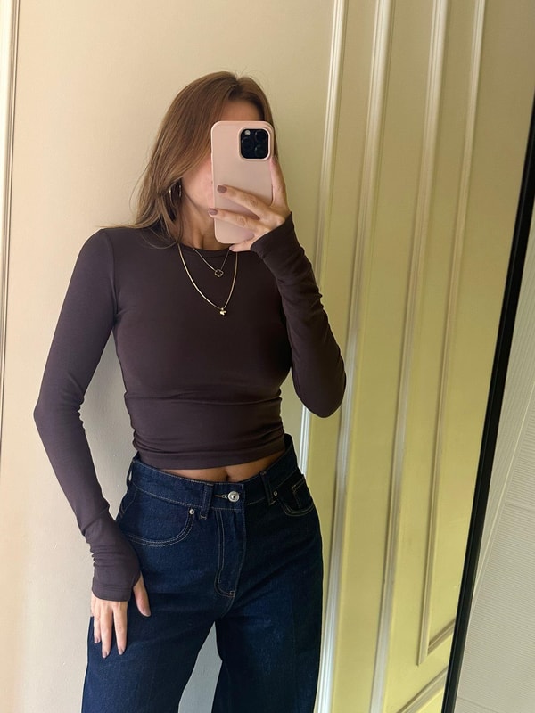 BluzAcı Kahve Parmak Geçmeli Modal Bluz