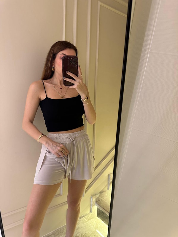 Beli Lastikli ŞortBej Sandy Kumaş Sporcu Şort