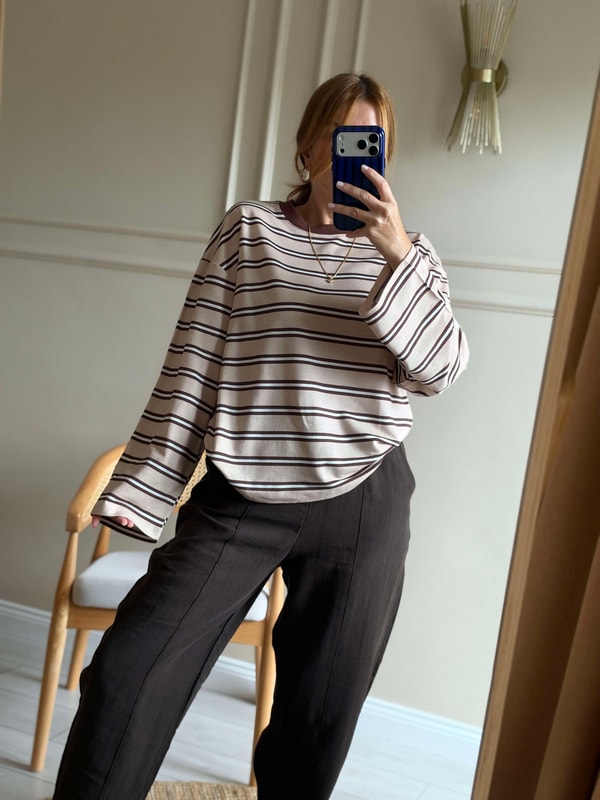 Uzun Kollu BluzBisiklet Yaka Çizgili Oversize Bluz - KremKahve