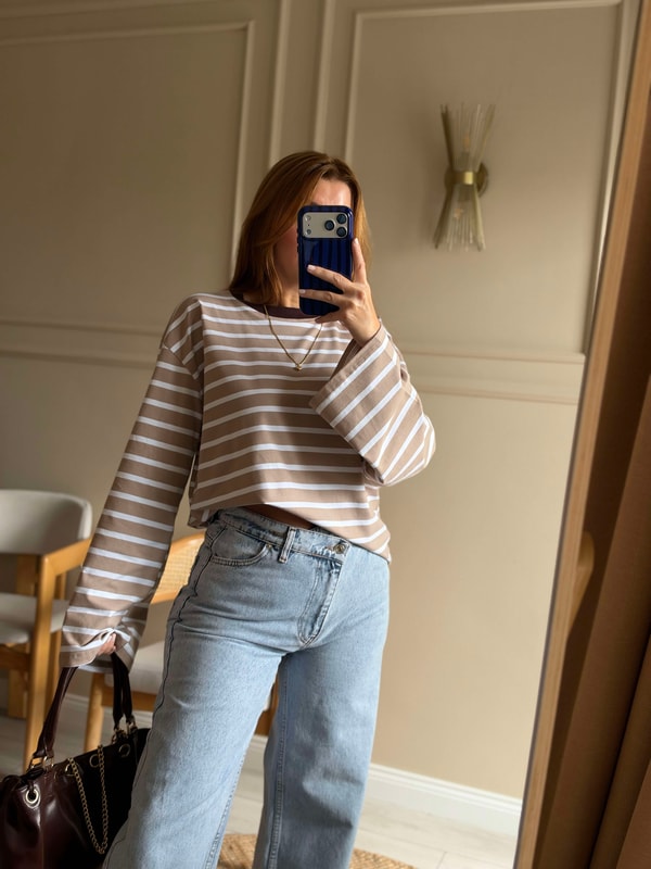 Uzun Kollu BluzBoru Kol Çizgili Oversize Bluz - Bej