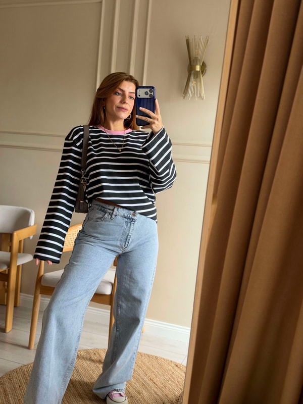 Uzun Kollu BluzBoru Kol Çizgili Oversize Bluz - Siyah