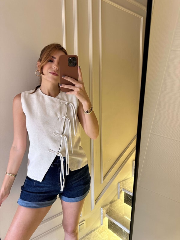 YelekDüğme Detaylı Naturel Keten Yelek