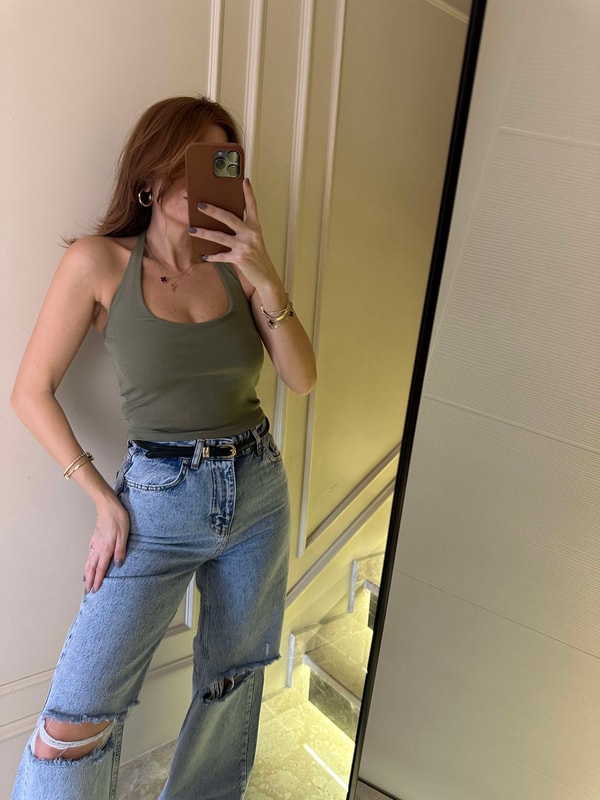 Crop BluzHaki Boyundan Geçmeli Crop Bluz