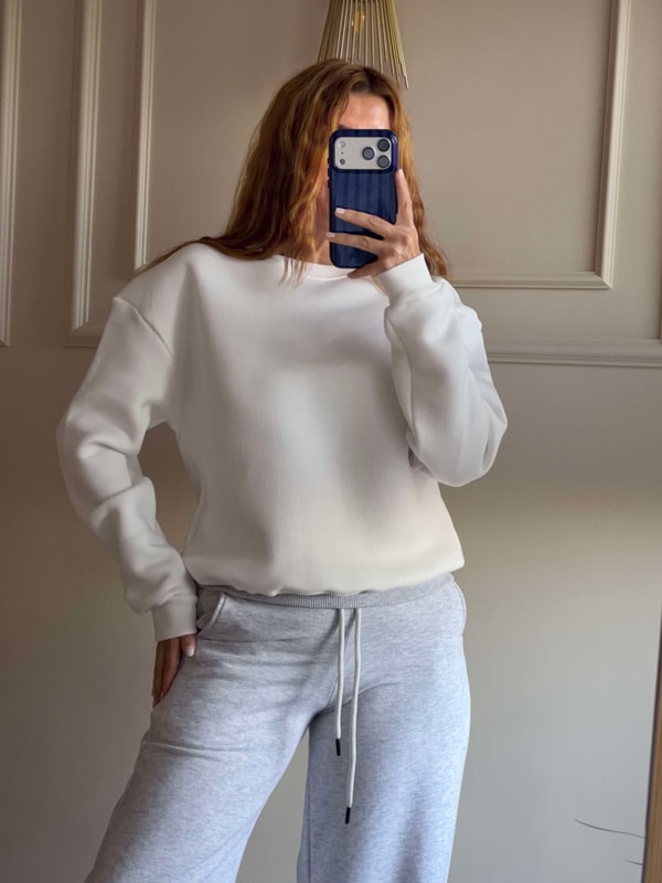 SweatshirtKadın Bisiklet Yaka Şardonlu Sweatshirt - Beyaz