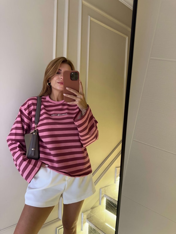 Bisiklet Yaka SweatshirtKadın Doing Ny Nakış Çizgili Sweatshirt - Pembe