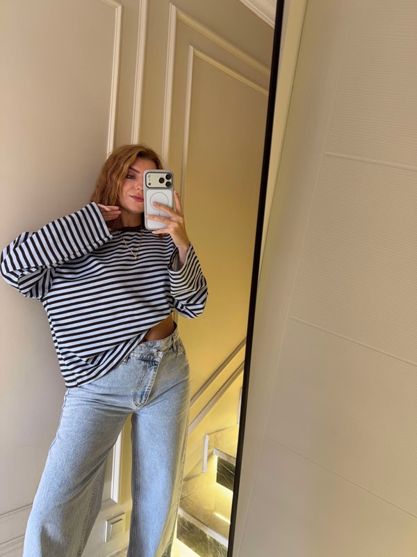Bisiklet Yaka SweatshirtKadın İnce Çizgili Sweatshirt - KahveMavi