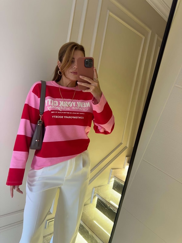 Bisiklet Yaka SweatshirtKadın NYC Baskılı Çizgili Sweatshirt - PembeKırmızı