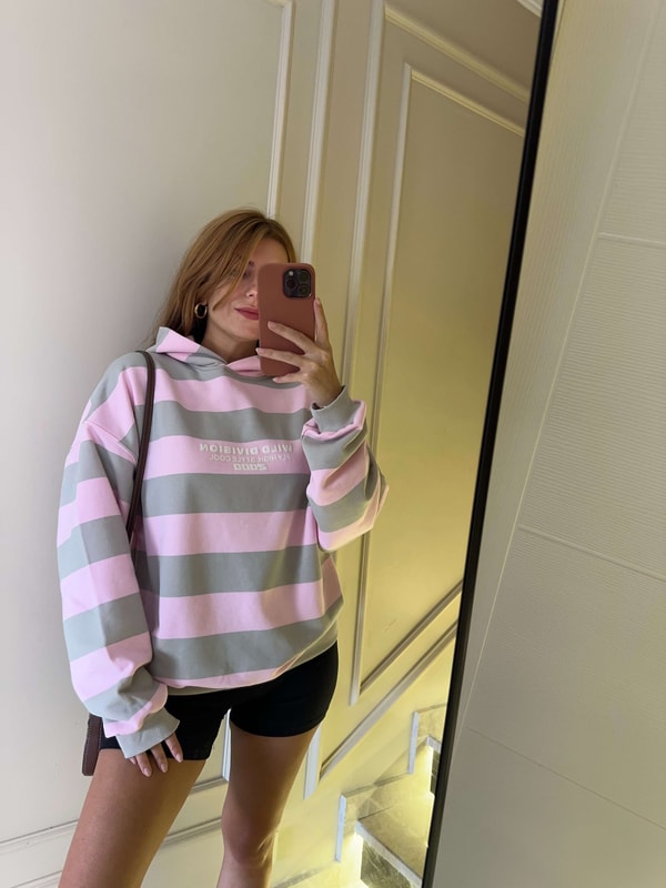 SweatshirtKadın Şardonlu Çizgili Kapşonlu Sweathirt