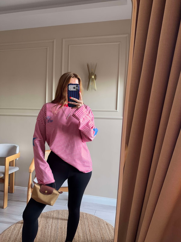 Baskılı SweatshirtKolları Yıldız Baskılı Paris Çizgili Sweatshirt