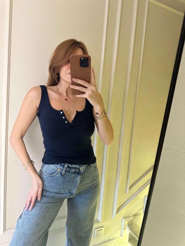 Çıtçıtlı BodyLacivert Çıtçıt Düğmeli Askılı Body