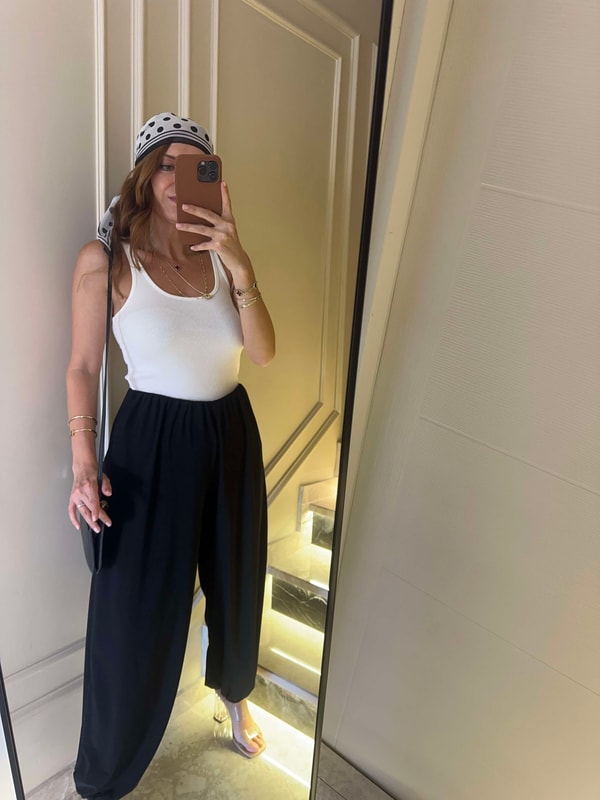 PantolonSiyah Dökümlü Balon Şalvar Pantolon