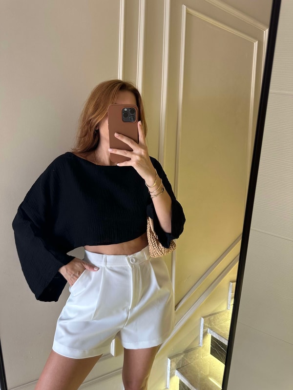 Uzun Kollu BluzSiyah Yarasa Kol Crop Bluz