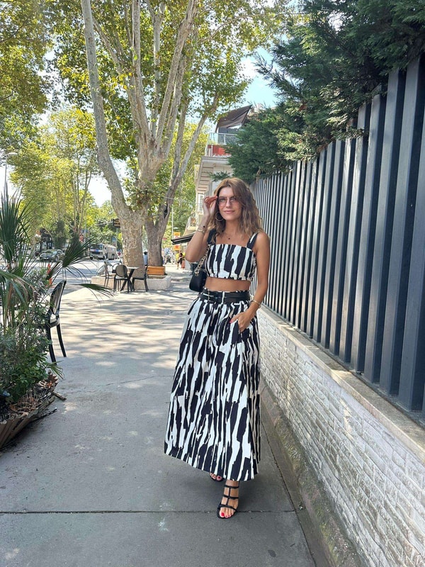 Etekli TakımYüksek Bel Etek Bluz Takım