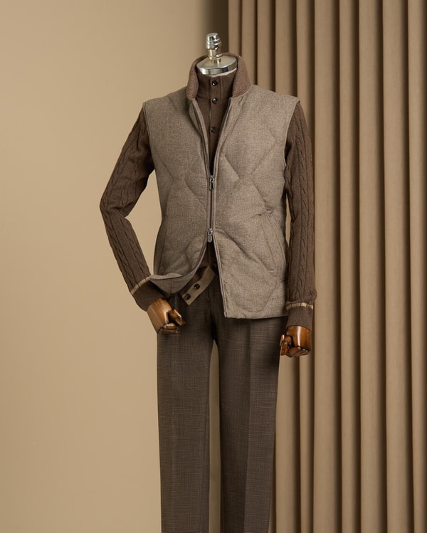 Slim fit triko yaka yandan cepli kapitone fermuarlı yelek bej T20300-09