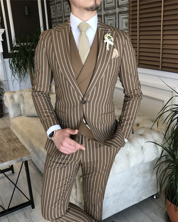 İtalyan stil slim fit erkek ceket yelek pantolon takım elbise camel T5942 · 2