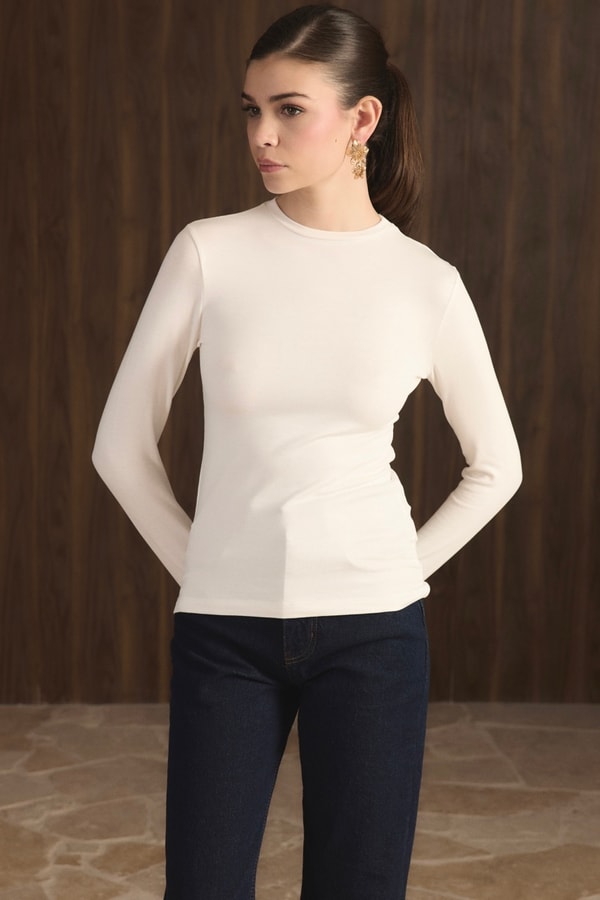 Balıkçı Yaka Basic Body - Ekru