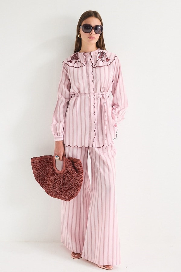 Nakış Detaylı Çizgili Poplin Gömlek - Pembe