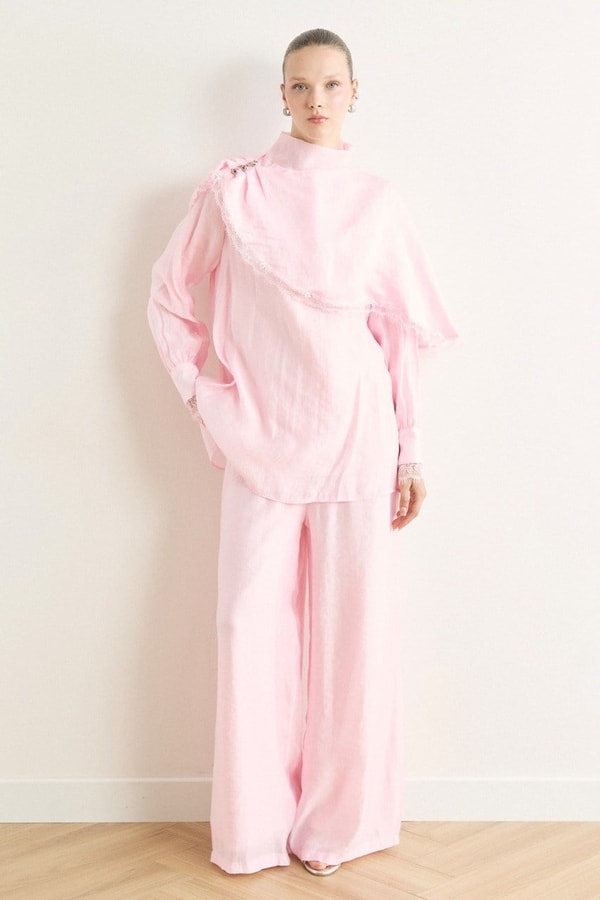 Allerli Dantel Detay İbiza Takım - Pembe