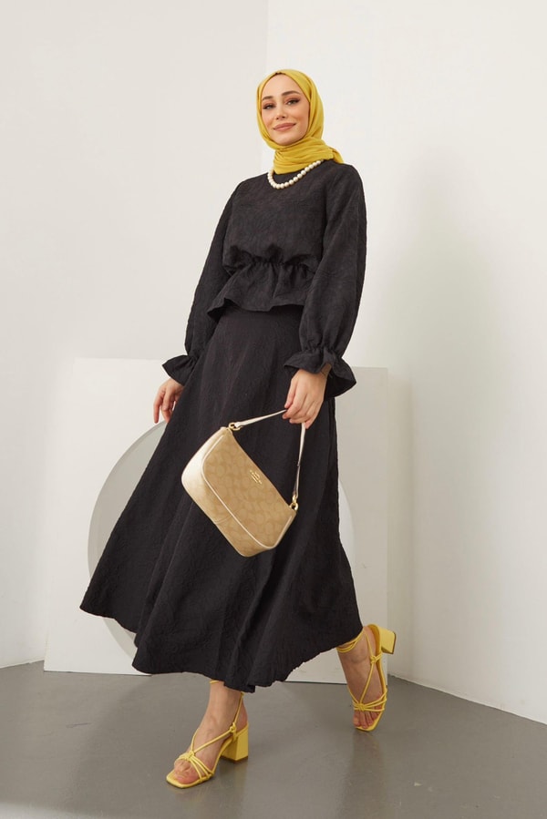 Çiçek Desenli Jakar Etek Takım - Siyah