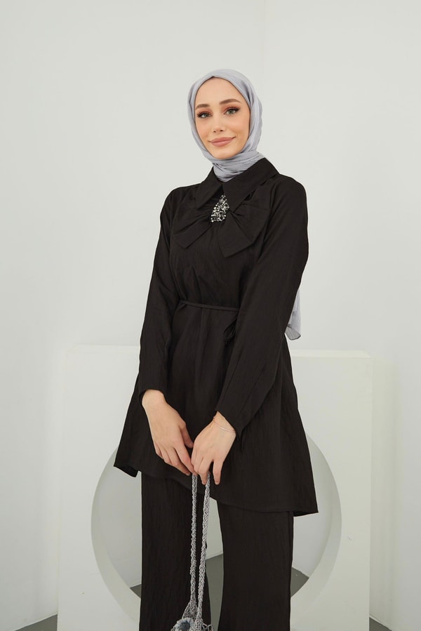 Cristal Taş Fiyonk Detaylı Takım - Siyah